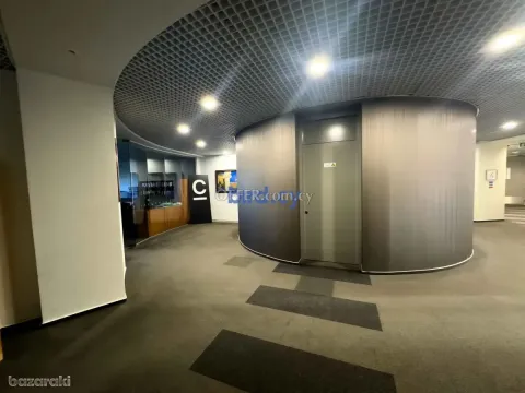 Office for Rent in Engomi, Nicosia - 4