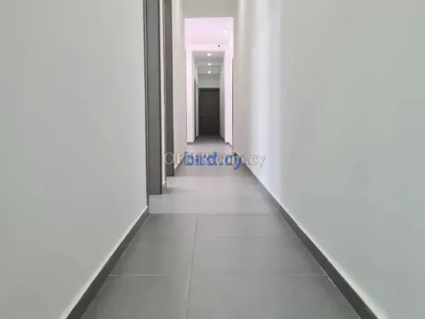 Office for Rent in Engomi, Nicosia - 9