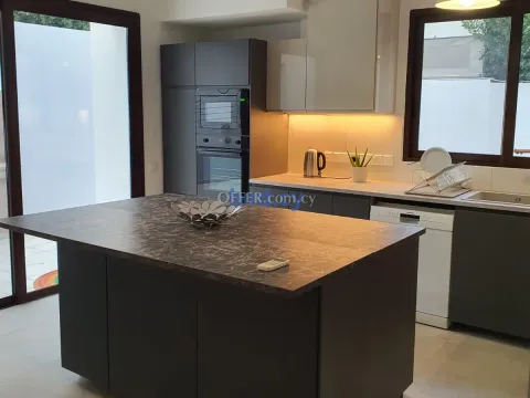 4 Bed Semi-Detached House for Rent in Engomi, Nicosia - 10