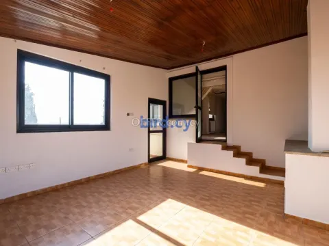 4 Bed Detached House for Sale in Strovolos, Nicosia - 7