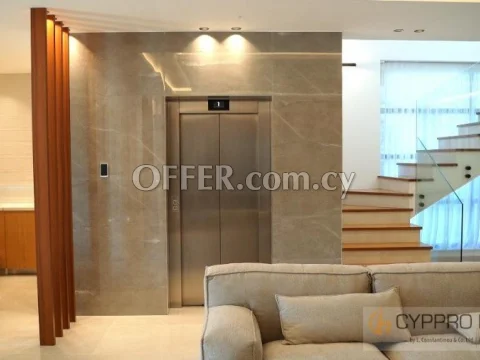6 Bedroom Villa in Agios Athanasios - 5