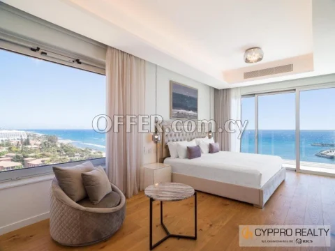 Luxurious 2 bedroom apartment in The Tower St. Raphael - 2