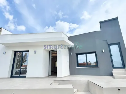 3 Bedroom Semi Detached House + Roof Garden For Sale Polemedia Limassol - Main Photo