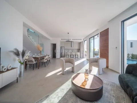 New 3 Bedrrom Villa - Panoramic Sea Views - Chloraka - Main Photo
