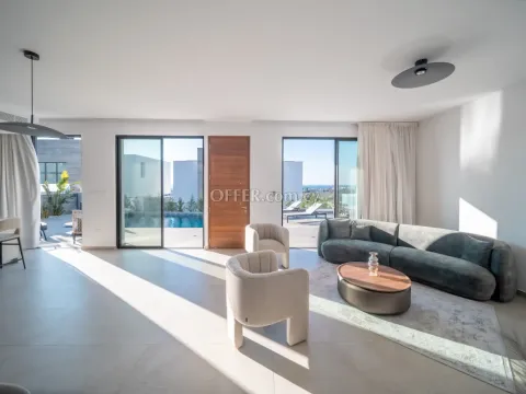 New 3 Bedrrom Villa - Panoramic Sea Views - Chloraka - 10