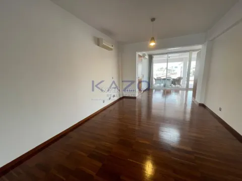 Spacious Unfurnished Top Floor Apartment in Petrou & Pavlou - 9