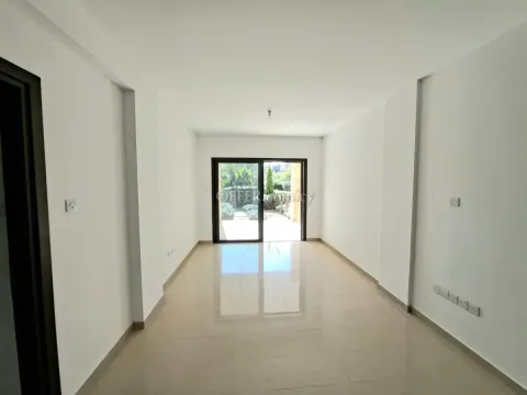 Apartment (Flat) in Kato Paphos, Paphos for Sale - 5