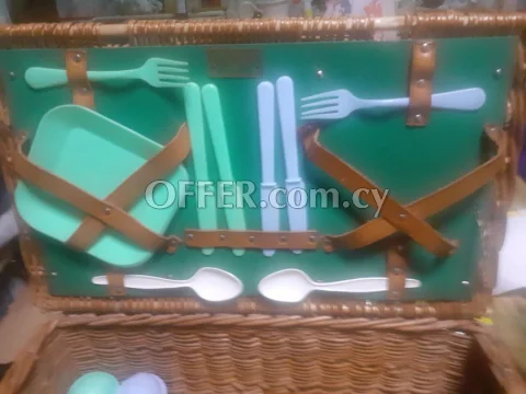 Vintage British Pic nik Basket Coracle - 2