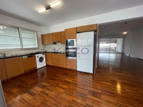 Spacious Unfurnished Top Floor Apartment in Petrou & Pavlou - 7