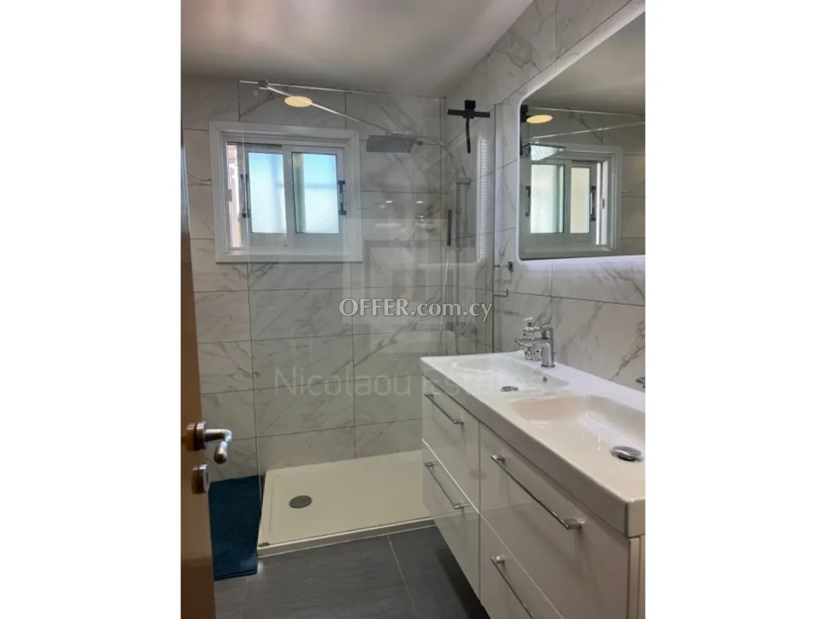 Four bedroom fully renovated corner house in Agios Dometios area Nicosia - 7
