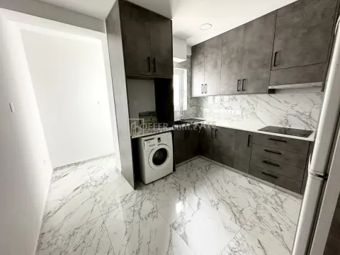 3 Bedroom Penthouse Top-floor for Rent in Germasogeia Tourist Area - 9