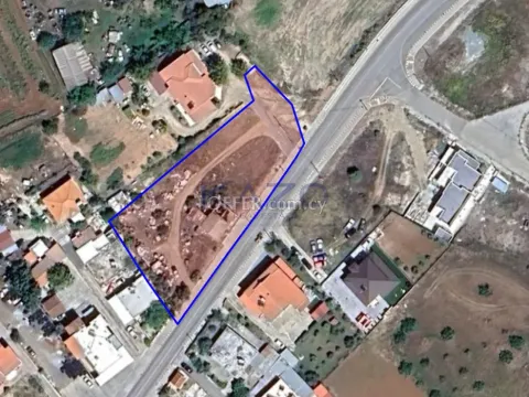 Large 2600m2 Field for Sale in Malounta ready for Residential Use - 3