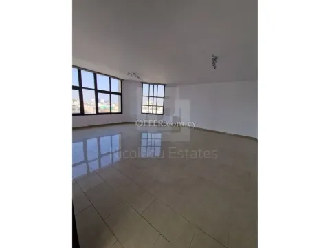Small office very close to city center - 6
