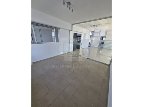 Small office very close to city center - 5