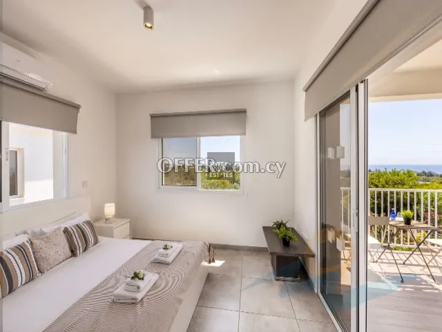 Elegant Three Bedroom Villa with Private Swimming pool in Ayia Napa - 4