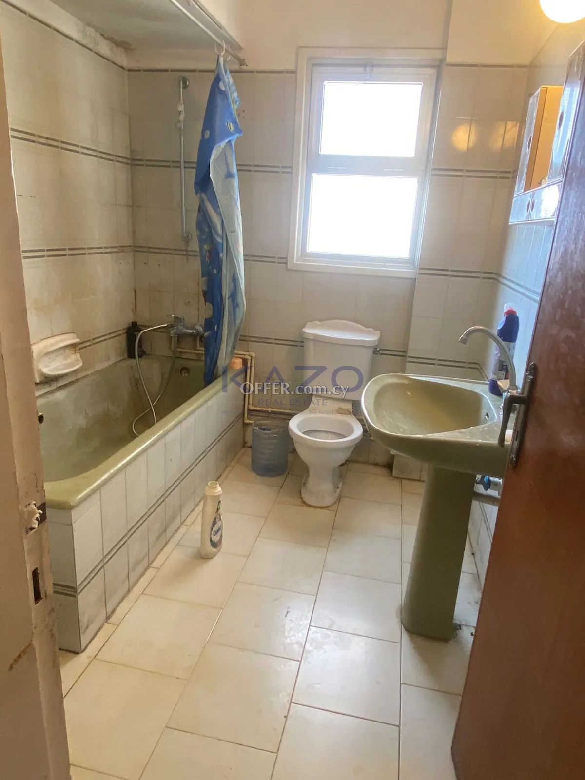 City Center Agia Zoni Three Bedroom Apartment For Sale - 3
