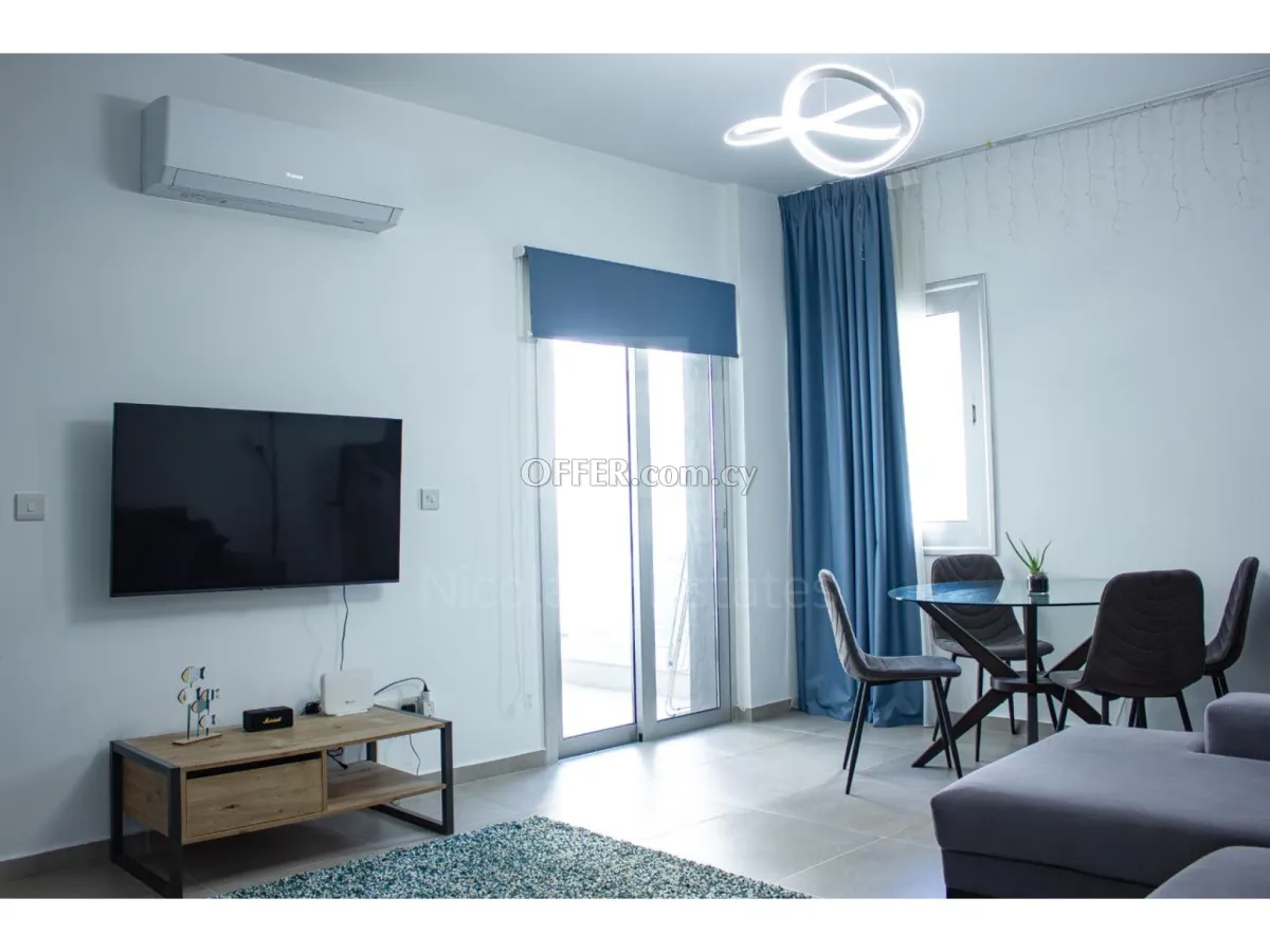 Luxury modern nearly new spacious 1 bedroom apartment for investment - 2