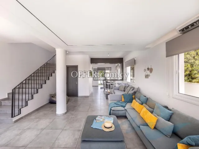 Elegant Three Bedroom Villa with Private Swimming pool in Ayia Napa - 14
