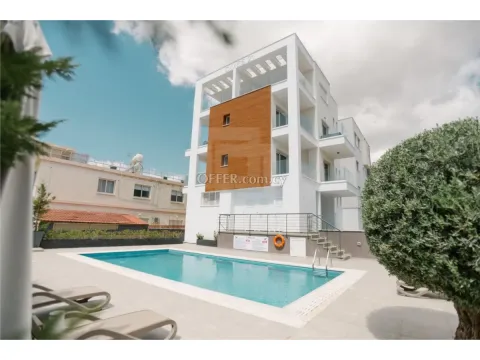 Beautiful luxury nearly new spacious 1 bedroom apartment for investment - Main Photo