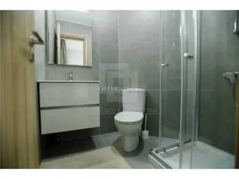 Beautiful luxury nearly new spacious 1 bedroom apartment for investment - 6