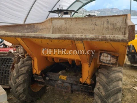 2017 4wd jcb 6 ton dumber - Main Photo