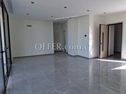Stunning views - whole floor 3 bedroom penthouse with private roof garden - Main Photo