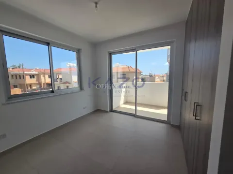 Contemporary 2 Bedroom Apartment For Sale in Polemidia - 5