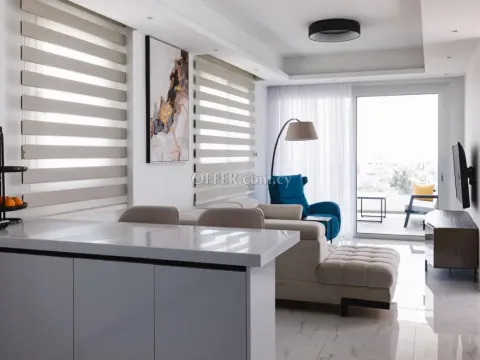 Apartment (Penthouse) in Mesa Geitonia, Limassol for Sale - Main Photo