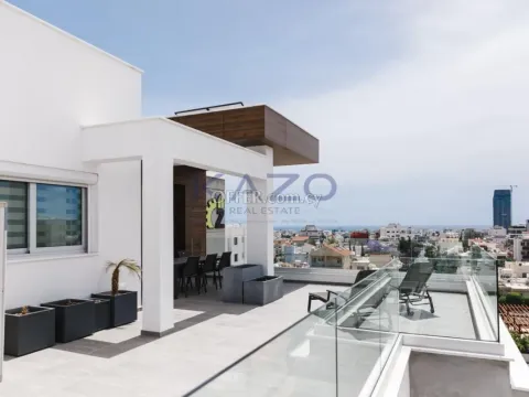 Penthouse Apartment with Amazing City Views in Mesa Geitonia - Main Photo