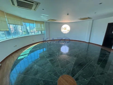 Spacious 420m2 Office for Rent in Agios Athanasios - 12
