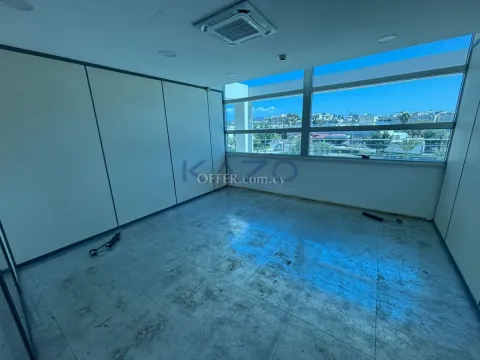 Spacious 420m2 Office for Rent in Agios Athanasios - 9