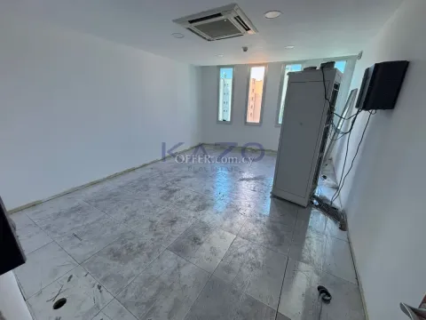 Spacious 420m2 Office for Rent in Agios Athanasios - 8