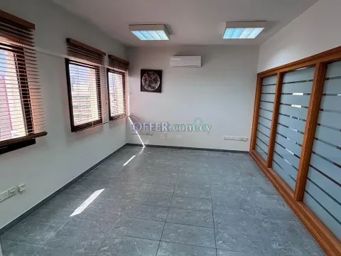 125m2 Top Floor Office For Rent Limassol Town - Main Photo