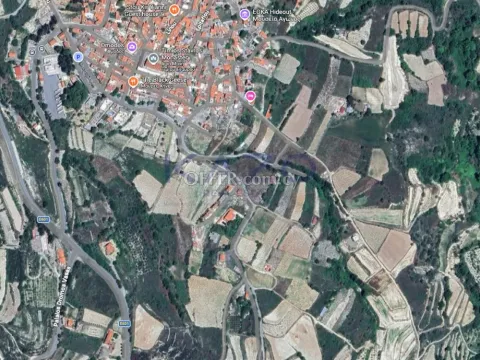 Large Plot for Sale in Scenic Omodos Village - Main Photo