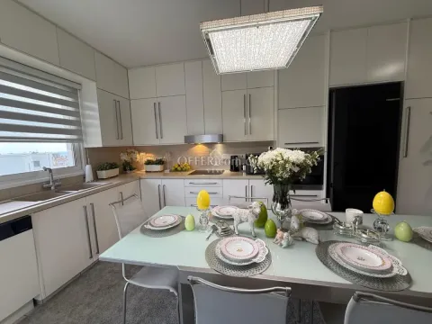 RESALE 3 BEDROOM APARTMENT WITH COMMON POOL IN GERMASOGEIA - LIMASSOL - 2