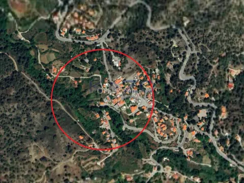 Residential Field for Sale in Lush Moniatis - Main Photo