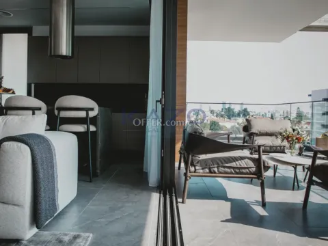Modern 2 Bedroom Top Floor Apartment in Agios Athanasios (Close to the Beach) - Main Photo