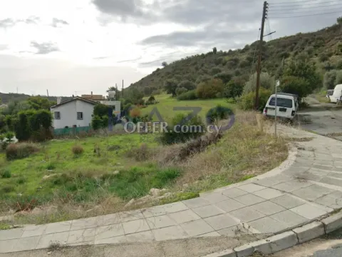 Spacious 640 m² Building Plot in Nikokleia, Paphos - Main Photo
