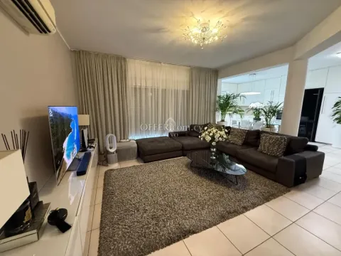 RESALE 3 BEDROOM APARTMENT WITH COMMON POOL IN GERMASOGEIA - LIMASSOL - Main Photo