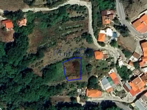 Residential Field for Sale in Lush Moniatis - 4