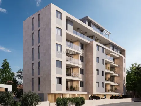 THREE BEDROOM PENTHOUSE IN HEART OF LIMASSOL - Main Photo