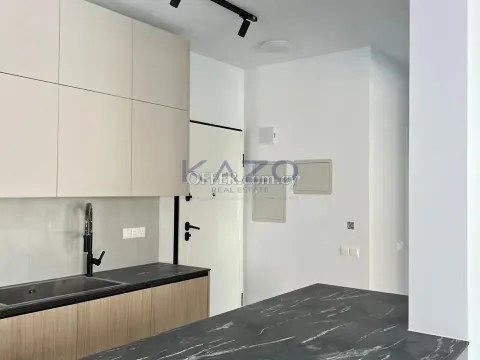 Modern Unfurnished Neapolis Apartment Top Floor For Sale - 13
