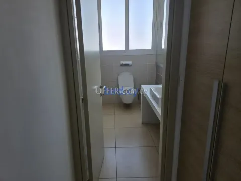 4 Bed Apartment for Rent in Engomi, Nicosia - 10