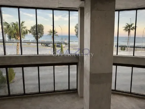 Spacious Ground Floor Restaurant in Vibrant Germasoyeia - 4