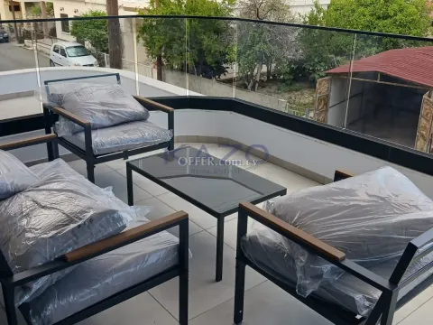Modern Apartment with 2 Bedrooms in Larnaka City Center - Main Photo