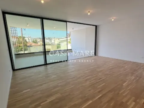 3 bedroom apartment in Engomi - Main Photo