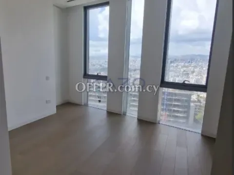 Modern Seafront Apartment for Sale with Pool and Gym in Neapolis - 5