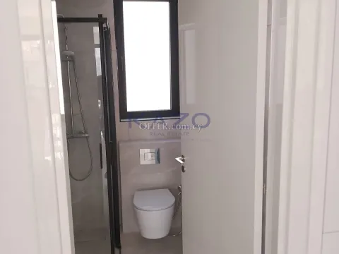Modern Apartment with 2 Bedrooms in Larnaka City Center - 6