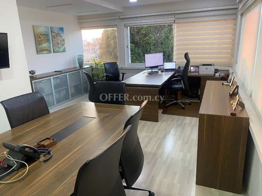 210m2 office Agia Zoni, close to the Limassol court - 6
