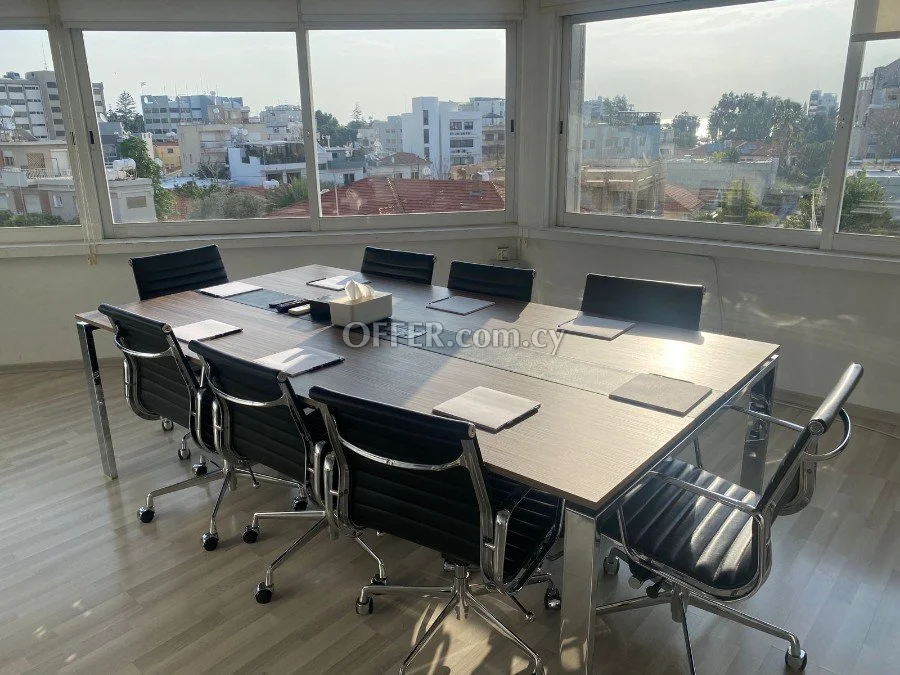 210m2 office Agia Zoni, close to the Limassol court - 1